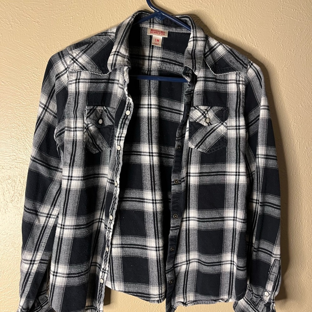 Mossimo Supply Co. Black and White Plaid Shirt. Size M.